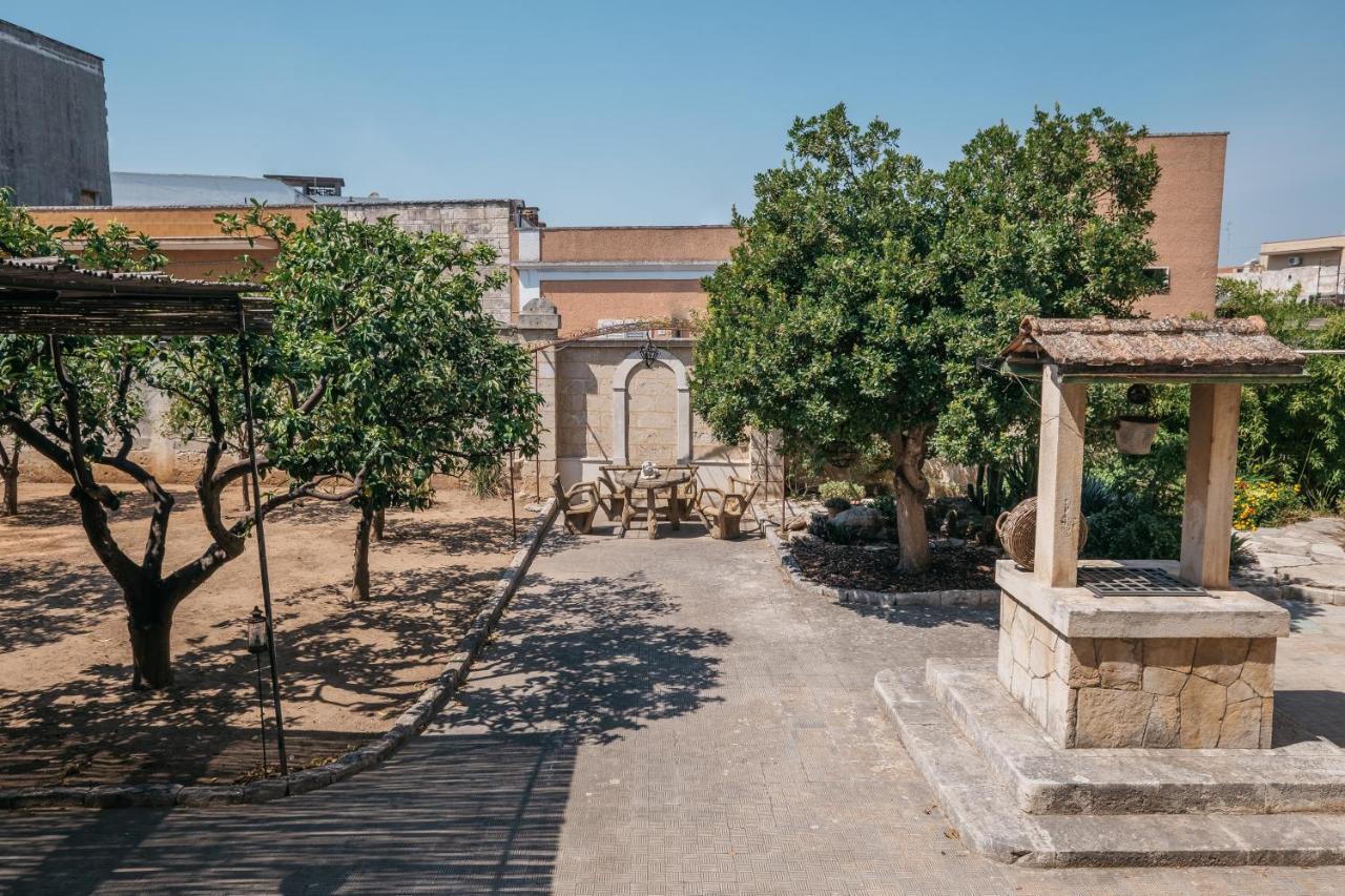 Villa delle Zagare Surbo Esterno foto